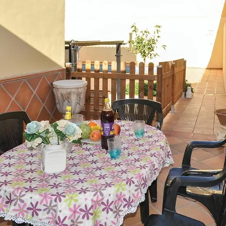 Cozy In Olivares With Outdoor Swimming Pool Olivares (Granada)