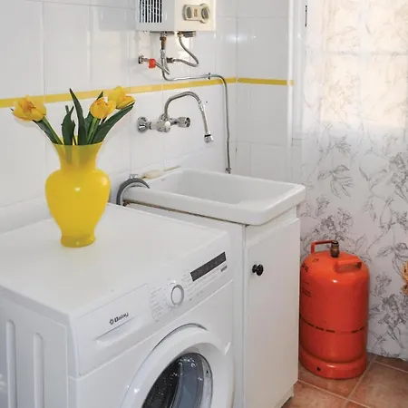 Holiday home Cozy In Olivares With Outdoor Swimming Pool *